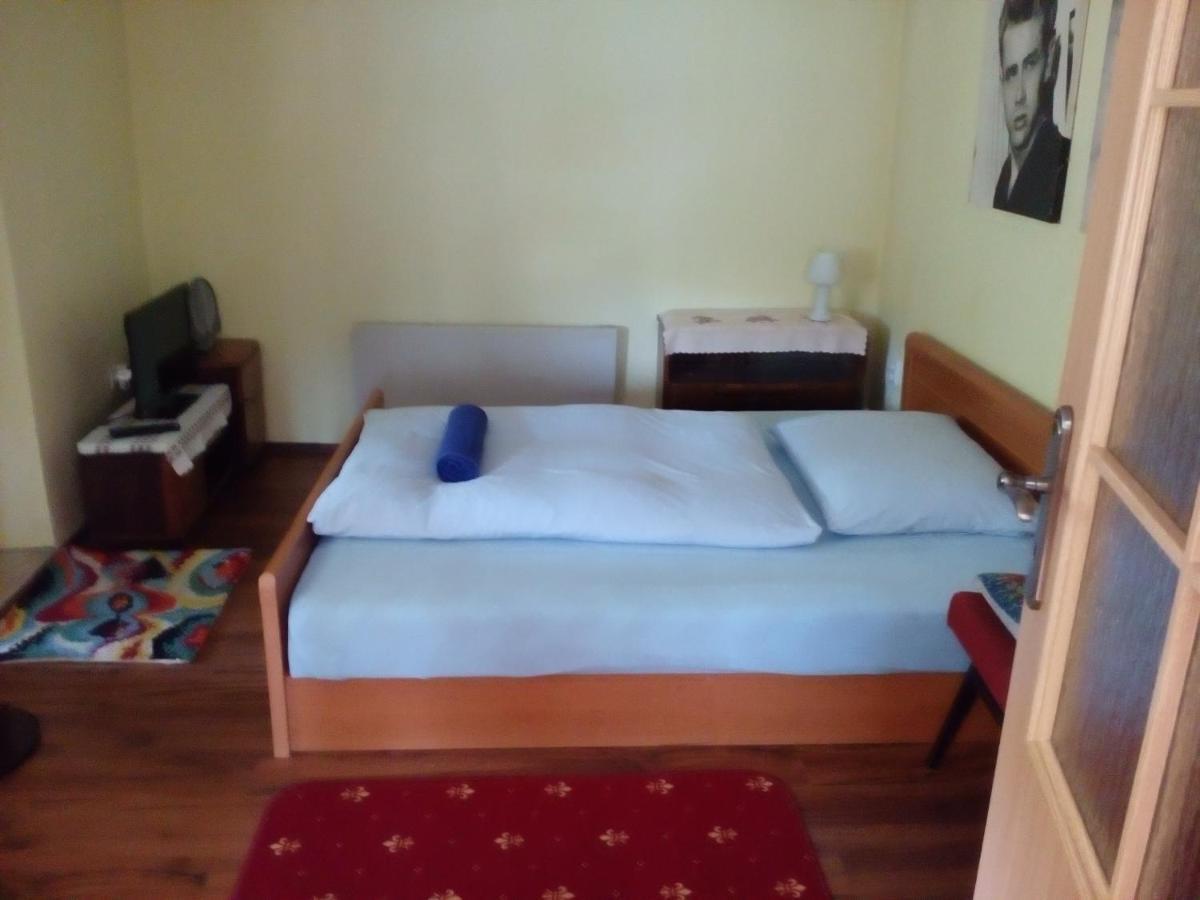 Beckov Platanus B&B 외부 사진