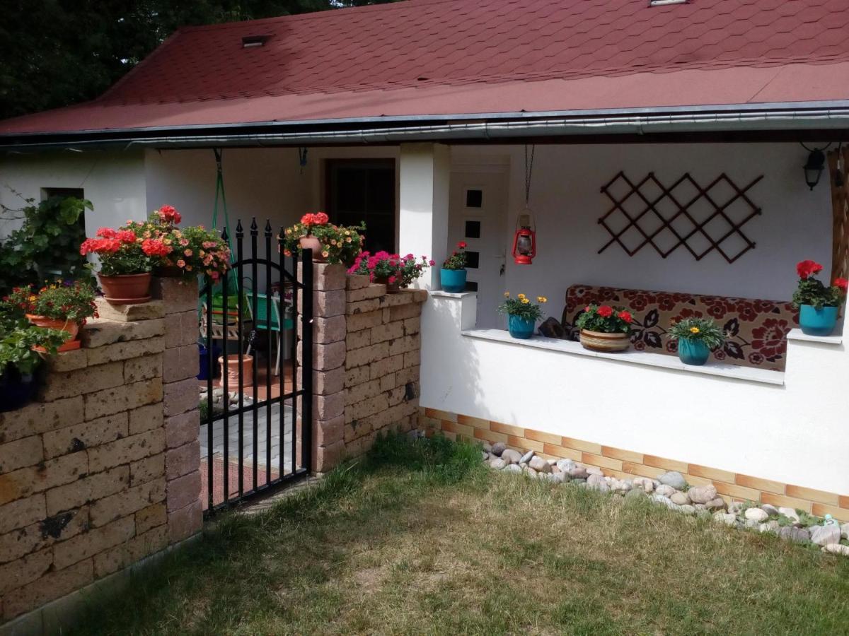 Beckov Platanus B&B 외부 사진