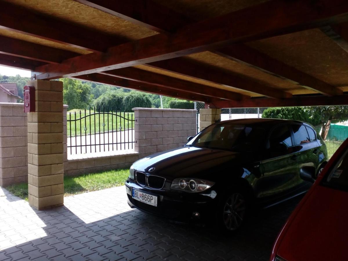 Beckov Platanus B&B 외부 사진